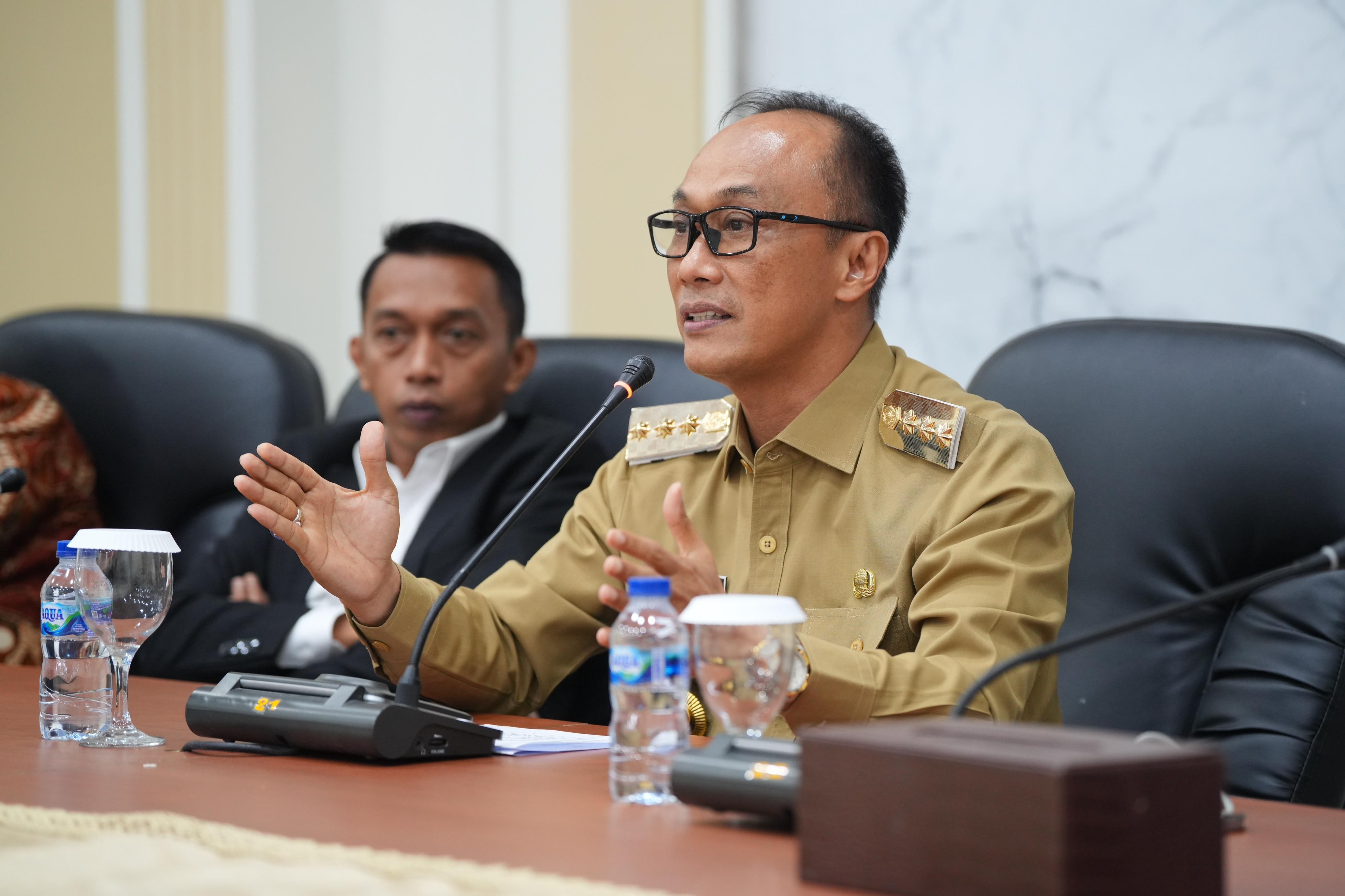 TENTUKAN SKALA PRIORITAS, PROF ZUDAN KOMITMEN TUNTASKAN KEWAJIBAN PEMPROV SULSEL TAHUN INI 