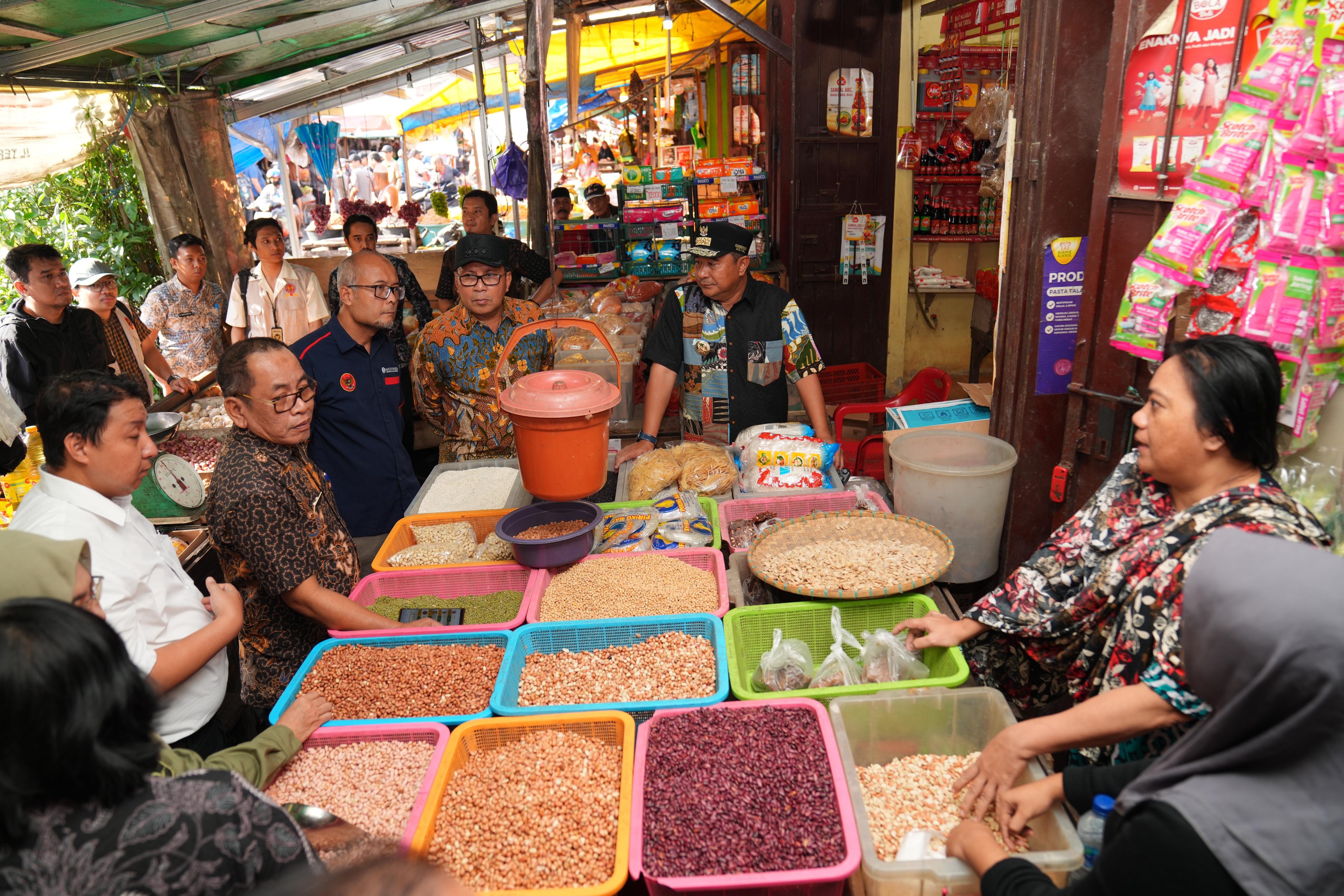  MESKI ADA KENAIKAN HARGA, BPS SULSEL PASTIKAN INFLASI MASIH TERKENDALI