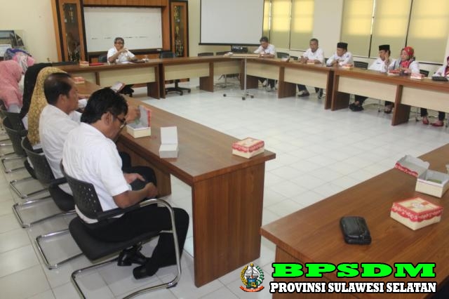 RAPAT INTERN MENYAMBUT BULAN SUCI RAMADHAN 1439 H BPSDM PROV. SULSEL