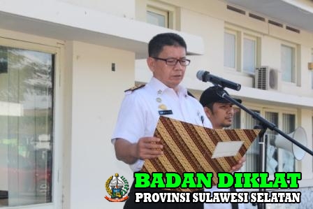 UPACARA PEMBUKAAN DIKLAT PRAJABATAN GOLONGAN III ANGKATAN IX