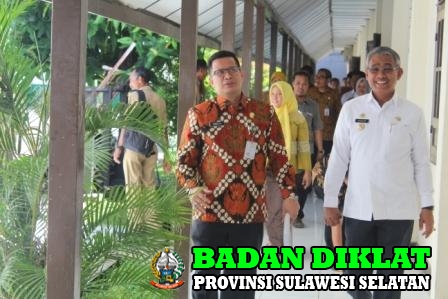 PEMB. DIKLAT PENINGKATAN KAPASITAS KEPALA DESA  LINGKUP PEMERINTAH KAB. LUTIM KERJASAMA BADIKLAT PRO