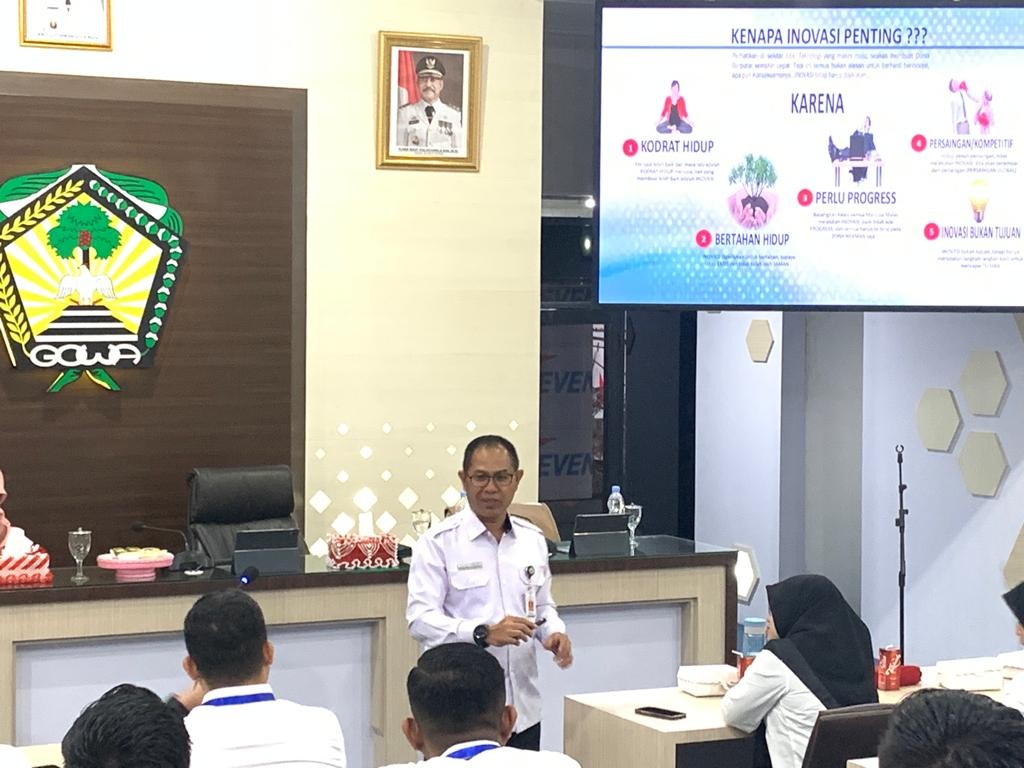 PROF. JUFRI BERIKAN CERAMAH KEPEMIMPINAN PADA PKA KAB. GOWA