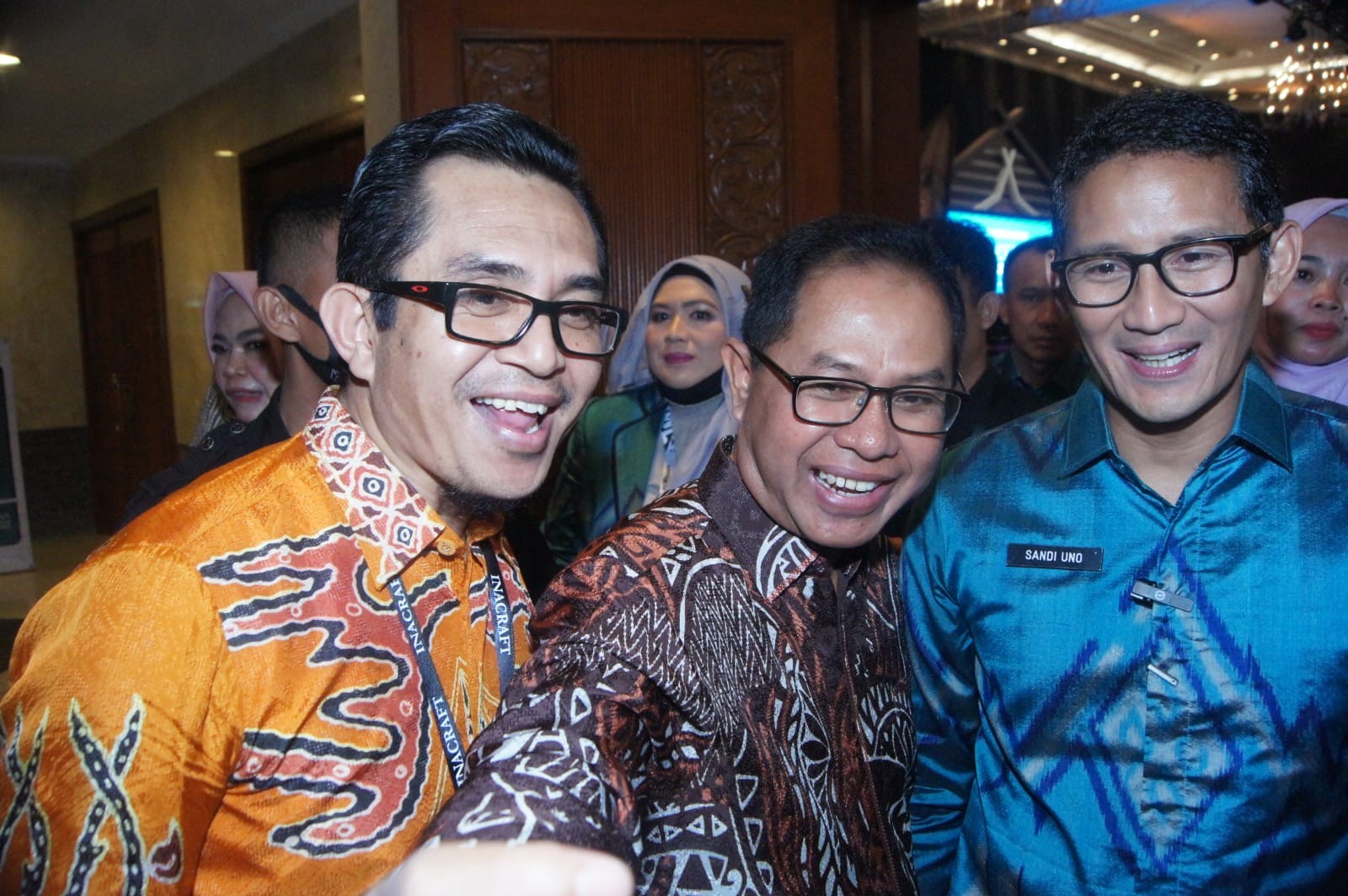 PROF. JUFRI HADIRI LANGSUNG KEGIATAN PAMERAN INACRAFT 2023 DI JAKARTA