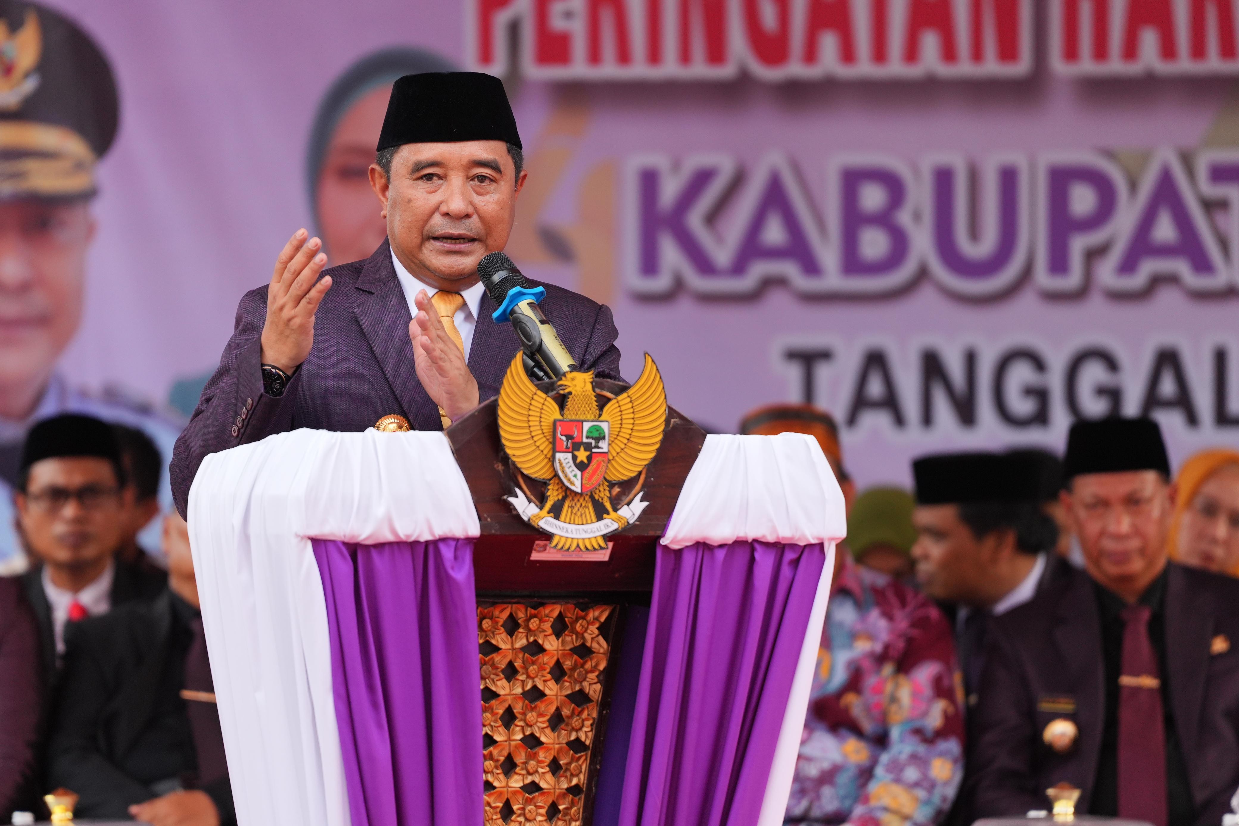 HUT KABUPATEN ENREKANG, Pj. GUBERNUR SULSEL APRESIASI PEMBANGUNAN DI SEKTOR INFRASTRUKTUR DAN PERTAN