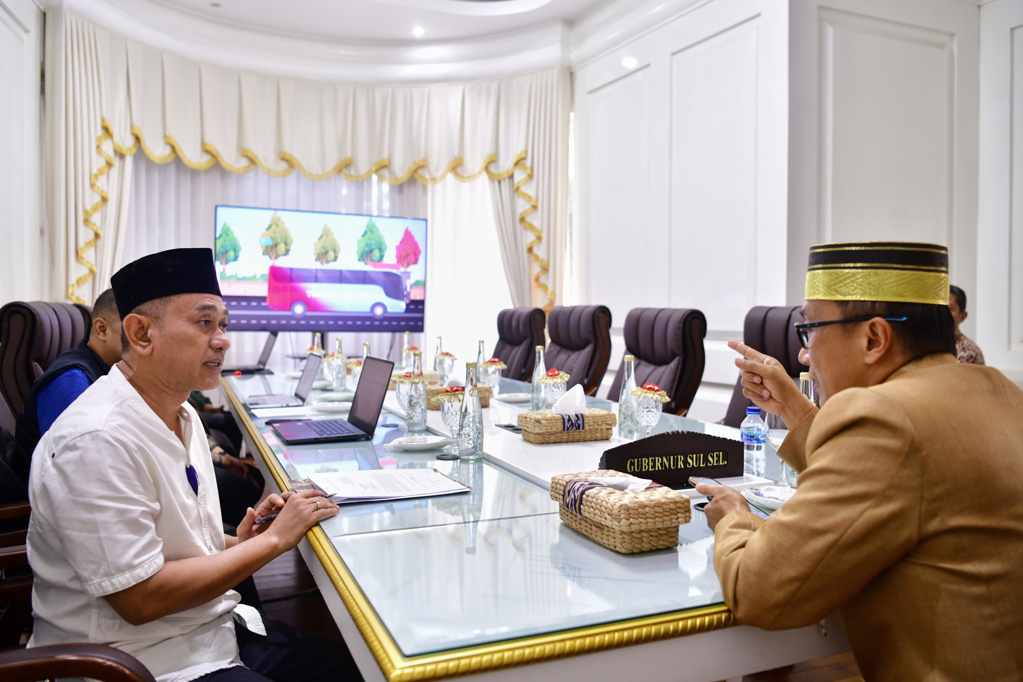 Sejak Diluncurkan oleh Penjabat Gubernur Sulawesi Selatan Prof Zudan, Program Bus Trans Sulsel Grati