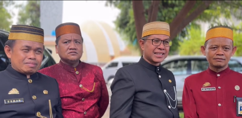 SELAMAT MEMPERINGATI HARI GURU NASIONAL: SPIRIT BARU UNTUK INDONESIA KUAT