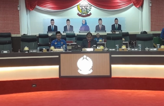 KEPALA BPSDM SULSEL SEBAGAI PLT. ASISTEN ADMINISTRASI MEWAKILI PJ. GUBERNUR SULSEL 