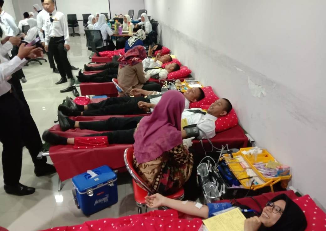 LATSAR SULSEL DAN BULUKUMBA LAKUKAN DONOR DARAH