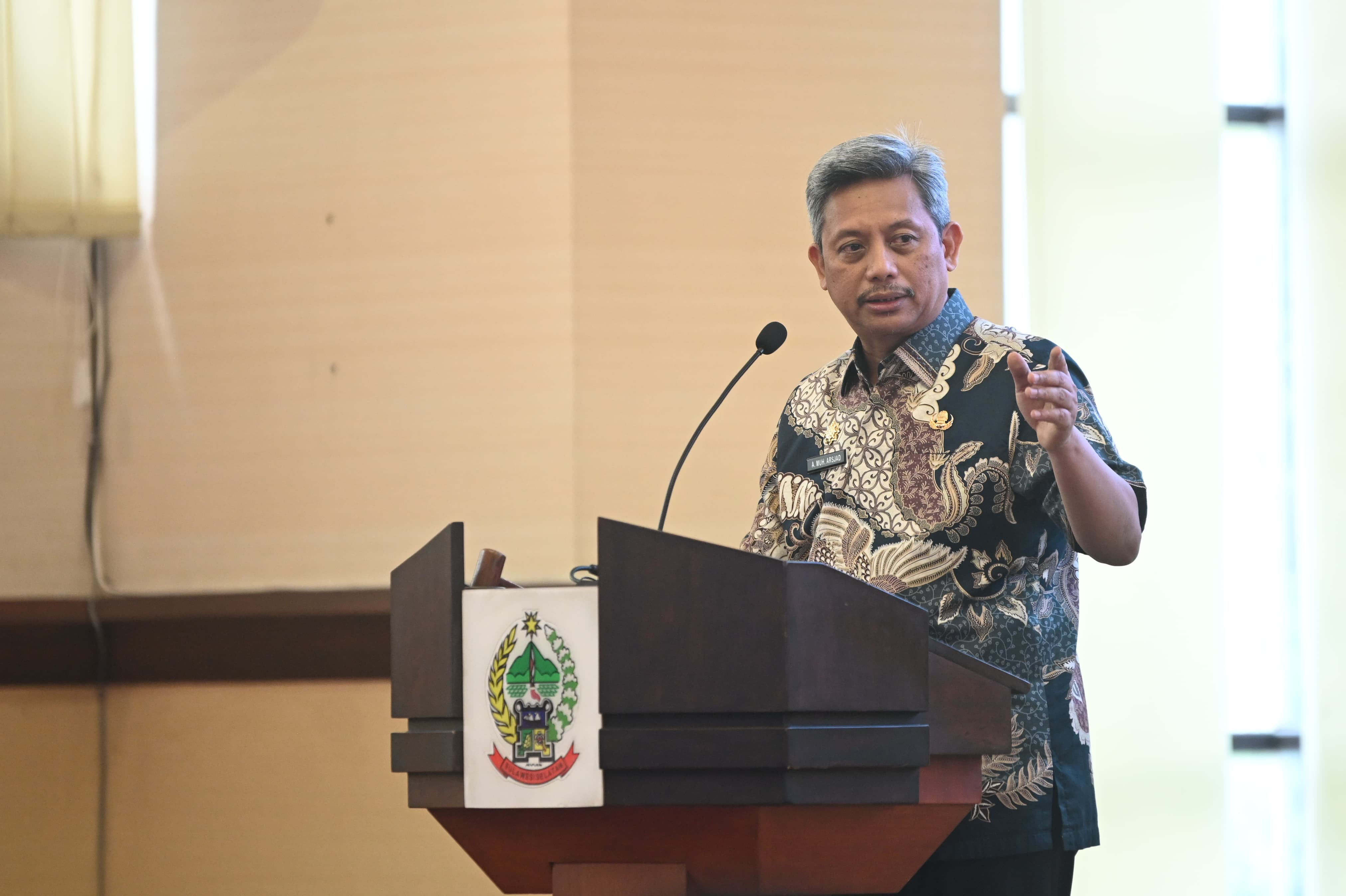 Sekda Sulsel Buka Kegiatan Penetapan Daftar Informasi Dikecualikan dan Daftar Informasi Publik