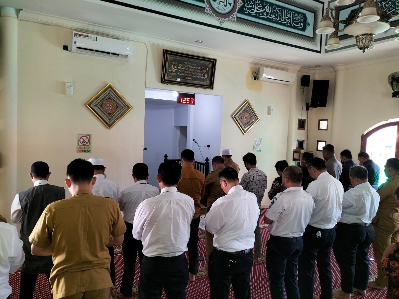 Sholat Berjamaah 1